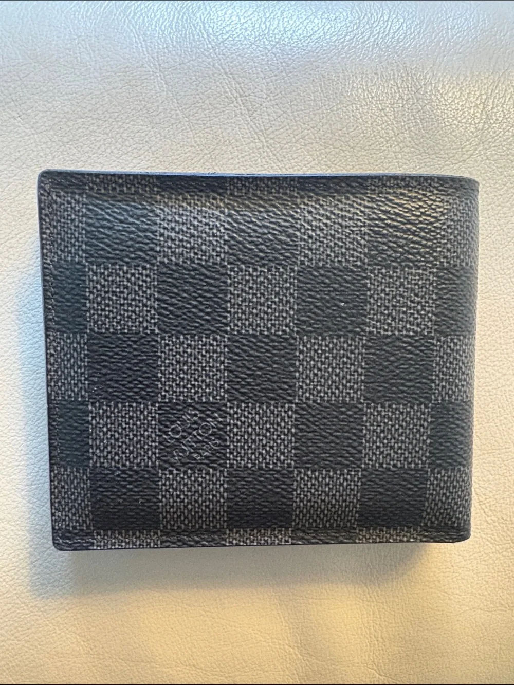 Louis Vuitton Men's Black Leather Bi-Fold Wallet